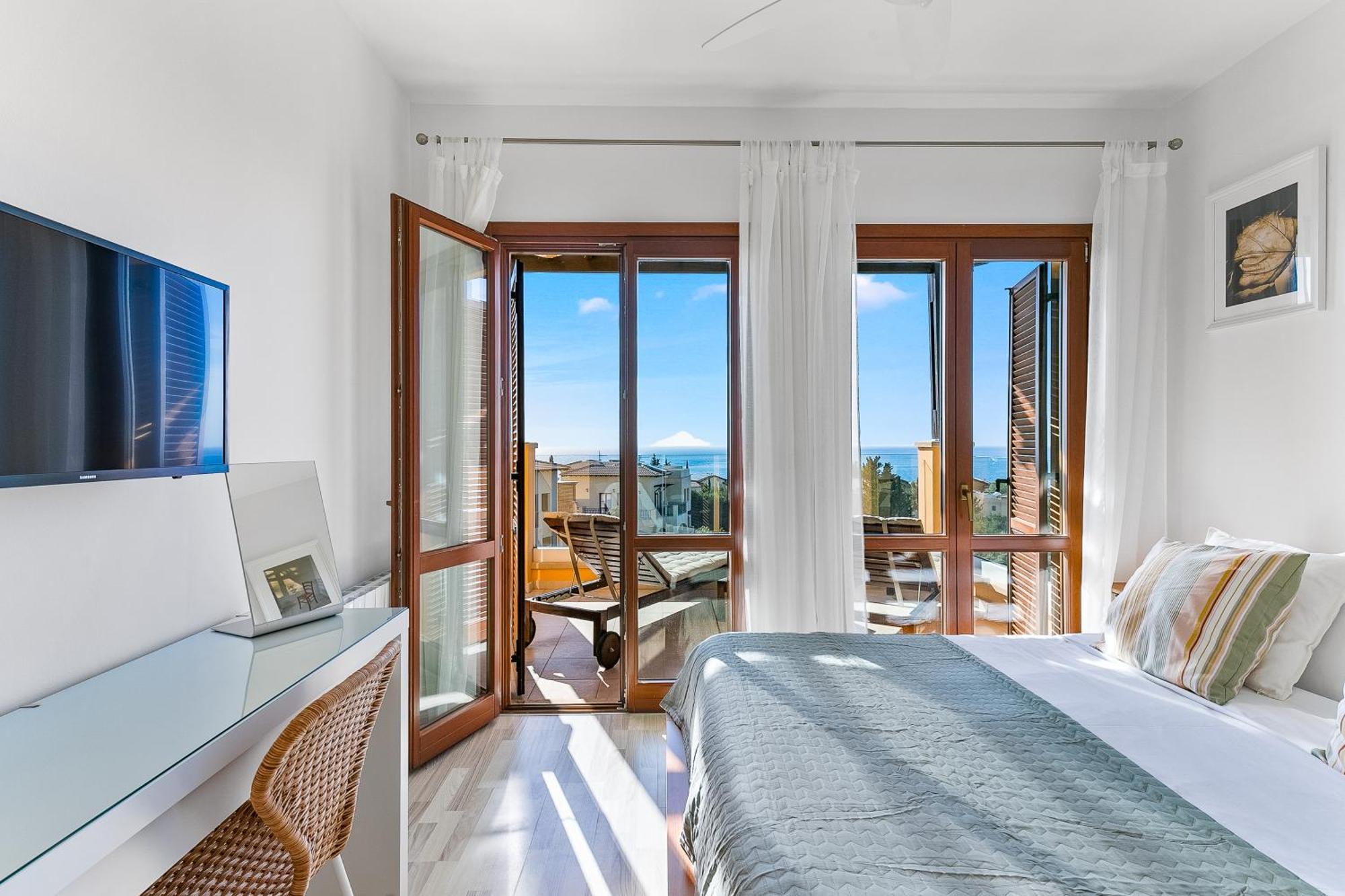 2 Bedroom Apartment Thalassa With Sea And Sunset Views, Aphrodite Hills Resort Sakarya Dış mekan fotoğraf