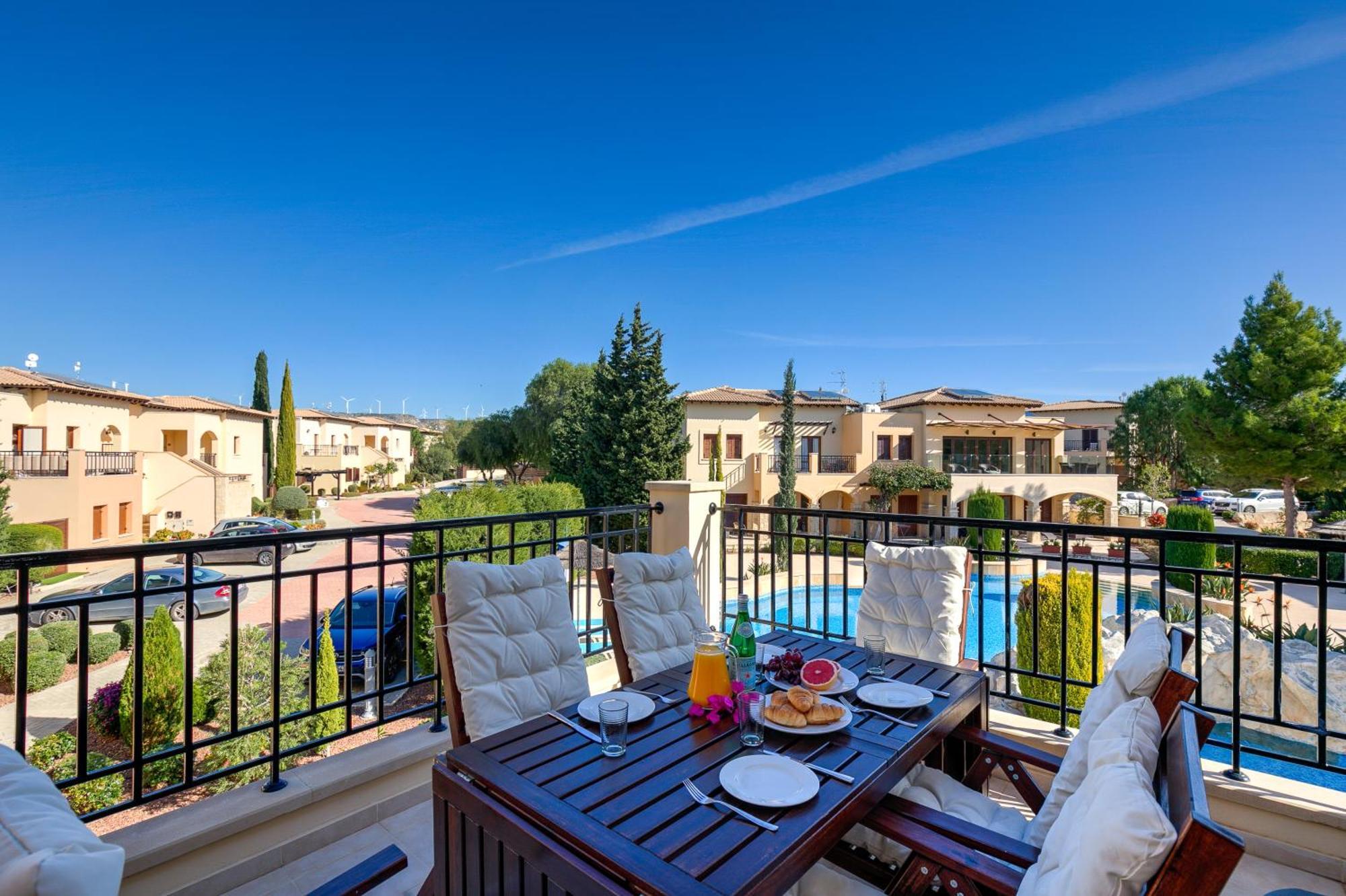 2 Bedroom Apartment Thalassa With Sea And Sunset Views, Aphrodite Hills Resort Sakarya Dış mekan fotoğraf