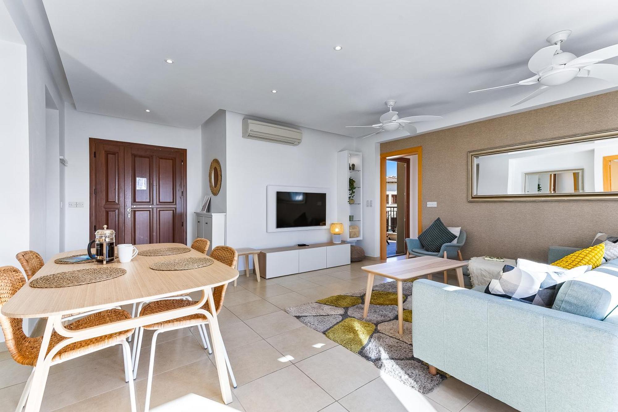 2 Bedroom Apartment Thalassa With Sea And Sunset Views, Aphrodite Hills Resort Sakarya Dış mekan fotoğraf