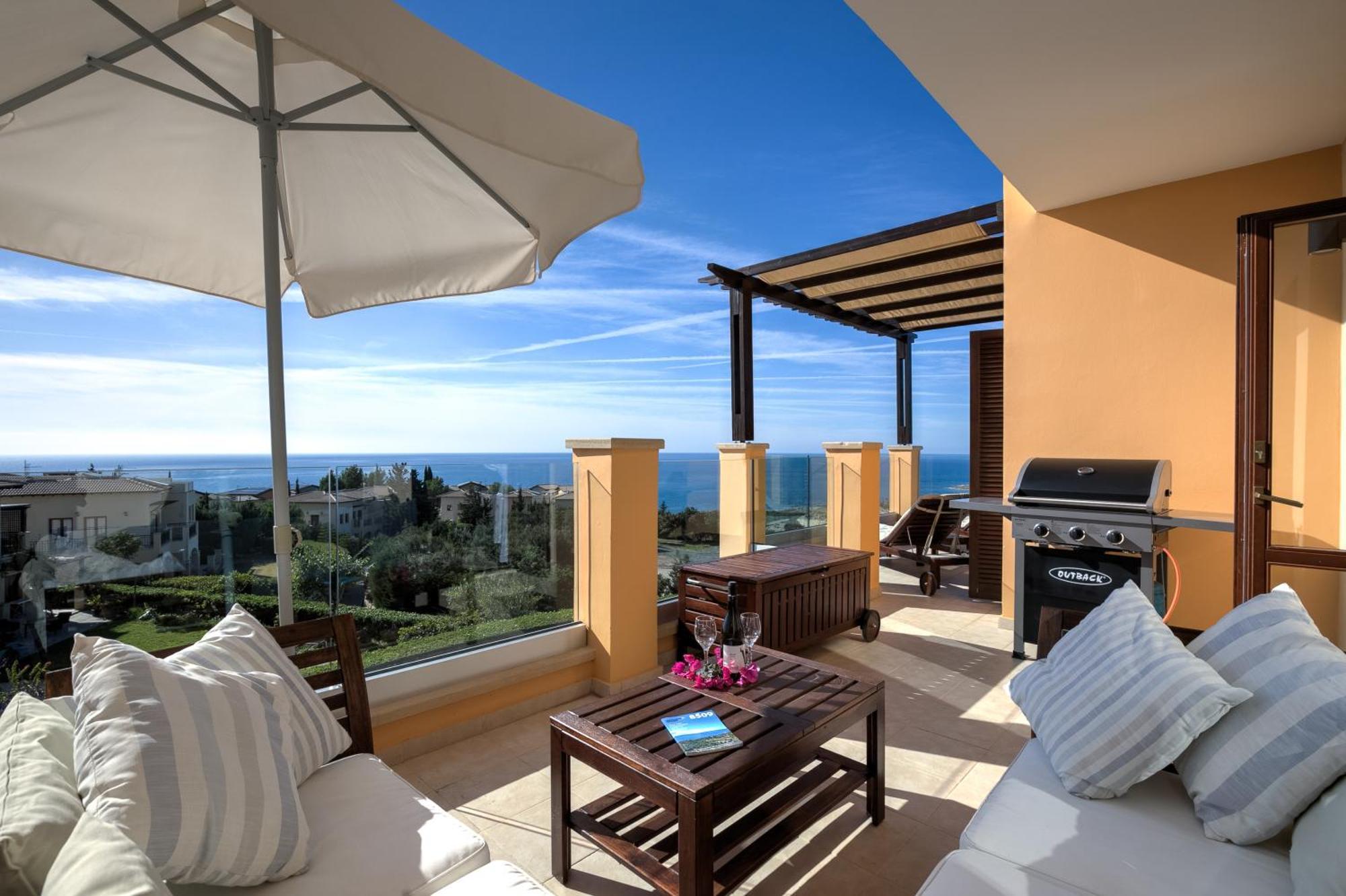 2 Bedroom Apartment Thalassa With Sea And Sunset Views, Aphrodite Hills Resort Sakarya Dış mekan fotoğraf