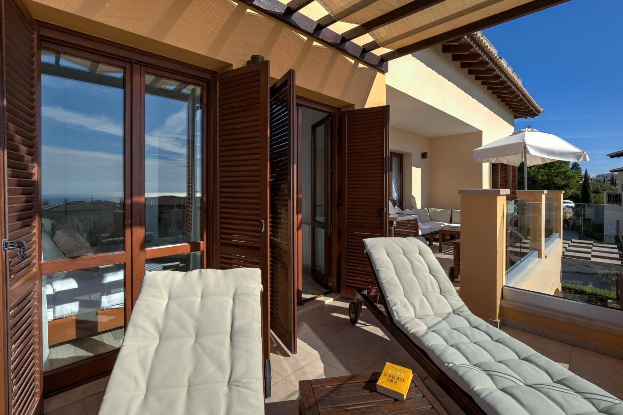 2 Bedroom Apartment Thalassa With Sea And Sunset Views, Aphrodite Hills Resort Sakarya Dış mekan fotoğraf